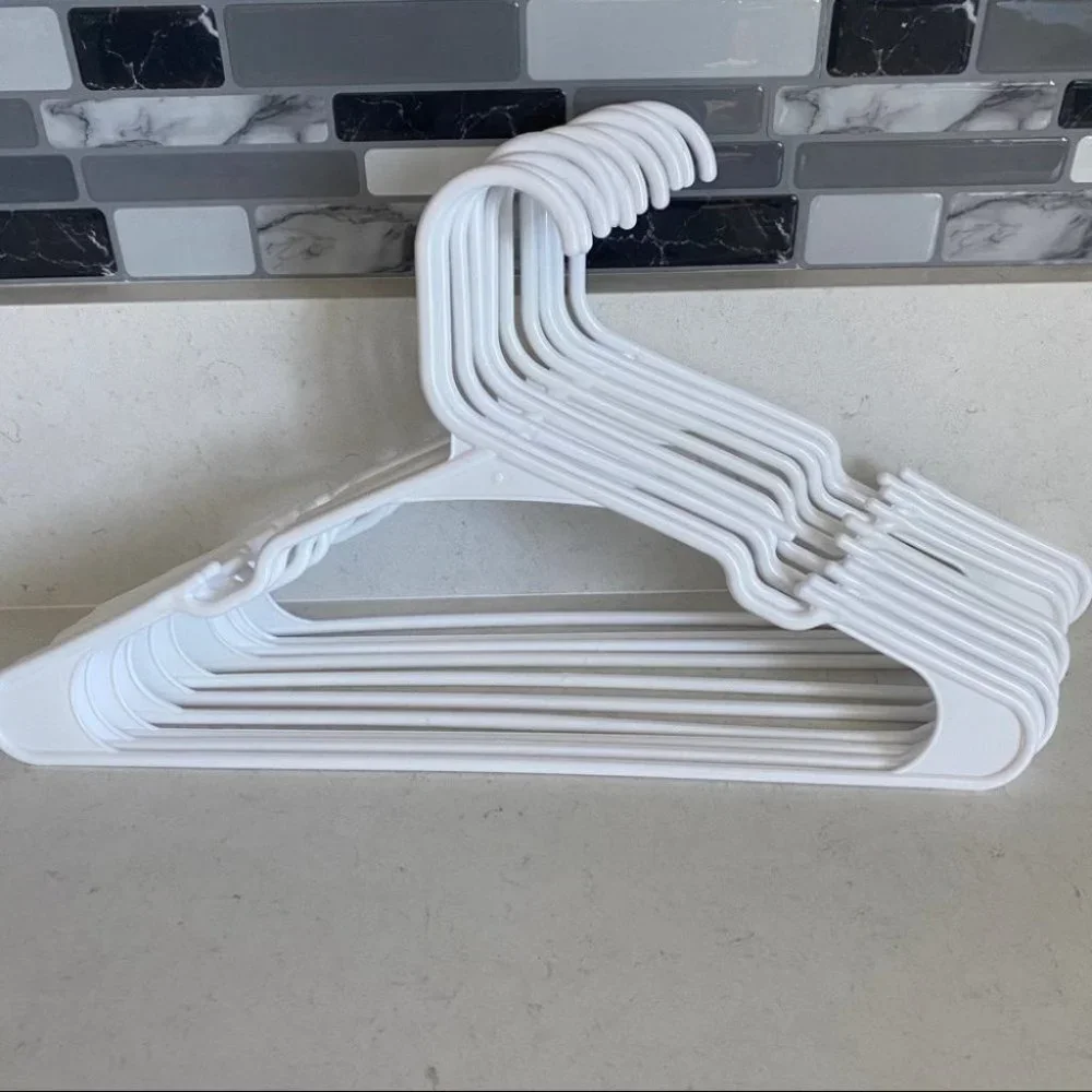 White Plastic‎ Hangers Clothing Hangers 10 Pack
